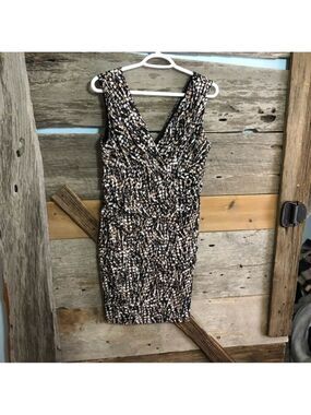 DRESS Barn Petite Size 8 Brown/Tan/White Crossover Top Sleeveless Dress